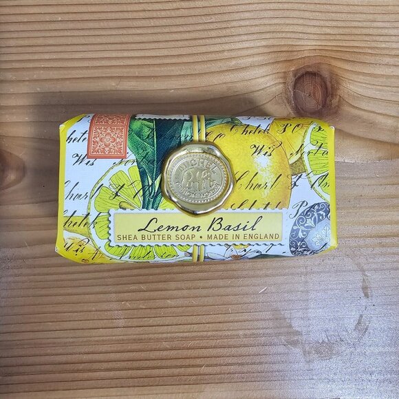 Michel Design Works Artisanal Bar Bath Soap Shea Butter LEMON BASIL Large 8.7 oz - Picture 3 of 3